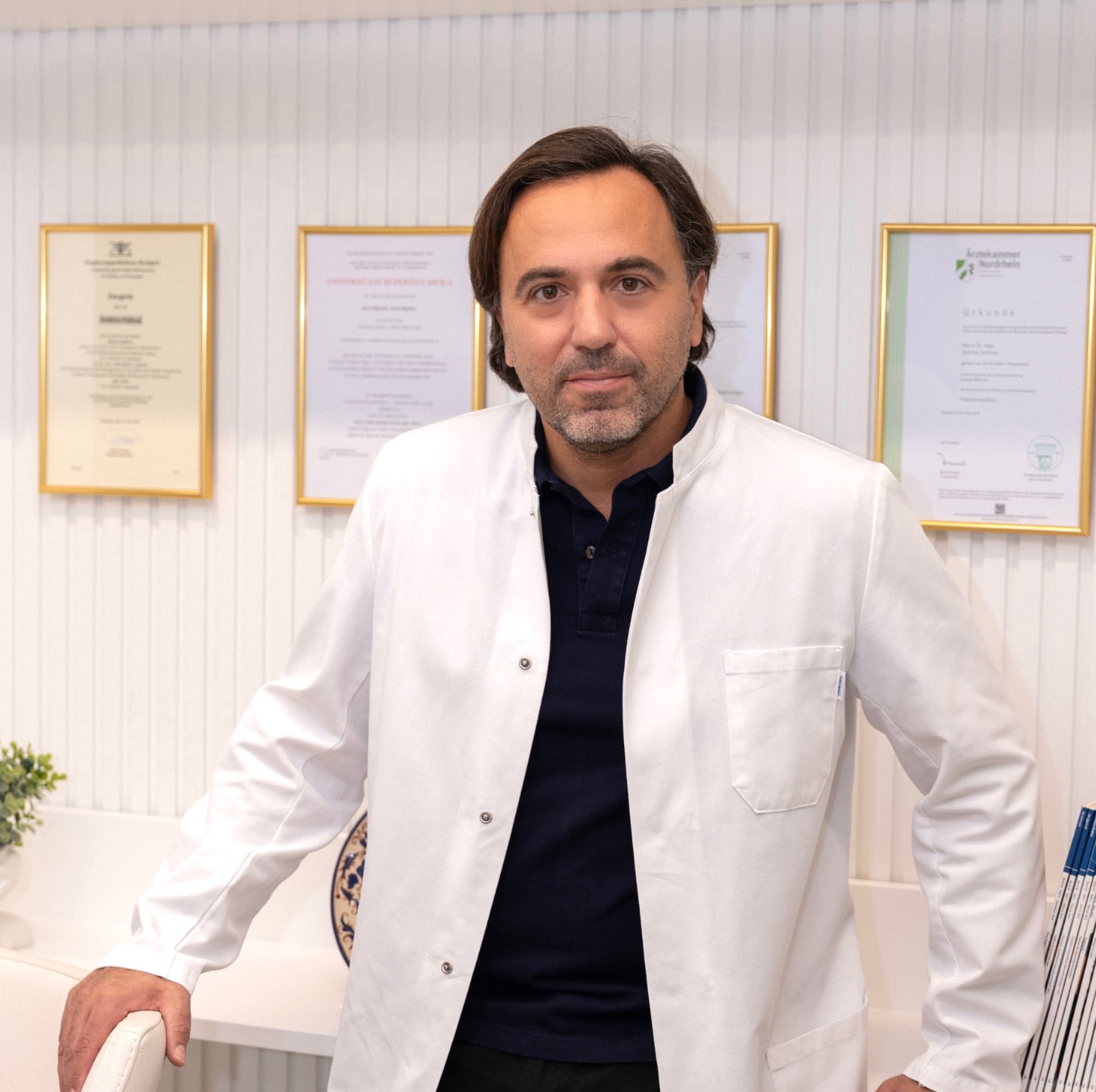 Dr. Σωτήρης Σωτηρίου